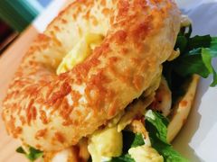 -Catch Bagel(芳草地店)