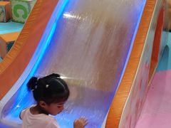 -蒙特利亲子乐园