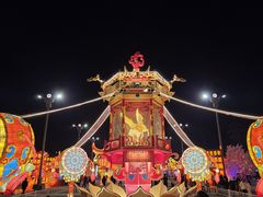 -淄博花灯齐彩城
