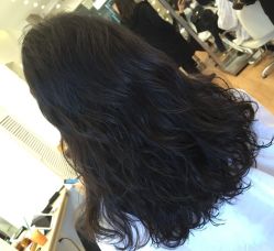 点击看大图 -简法造型·品牌形象店