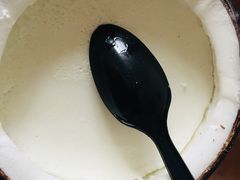 -志龙皇冠吃货椰子铺