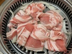 和众五花肉-金明姬和众烧烤店(东铁营店)