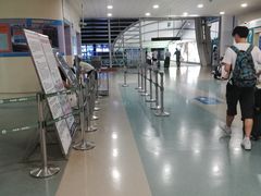 -龙阳路磁悬浮列车总站-停车场