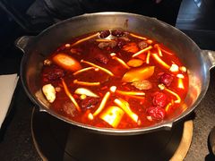 -湊湊火锅·茶憩(新中关购物中心店)