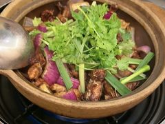 -胡须佬鸡煲四季火锅店(石厦西村直营店)