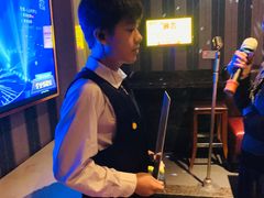 -唛客疯量贩式KTV(金飞达广场店)