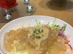 -赶海部落海鲜城(海阳路店)