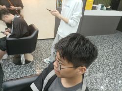 点击看大图 -MOVAN HAIR莫凡匠人发型屋