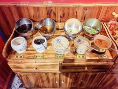 -十三幺山野火锅(市府路店)