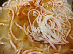 -亮亮面馆(经六路店)