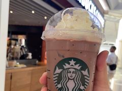 -星巴克(香港国际机场44号闸店)