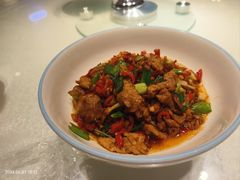 饭橘肉炒肉-饭橘汉江码头·乡野土菜馆(静安路店)