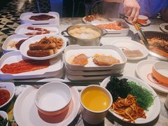 -锅儿欢海鲜火锅烤肉自助餐(东港凯虹店)