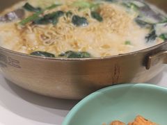 -阿上阿上麻辣香锅&麻辣烫(朝阳蓝色港湾店)