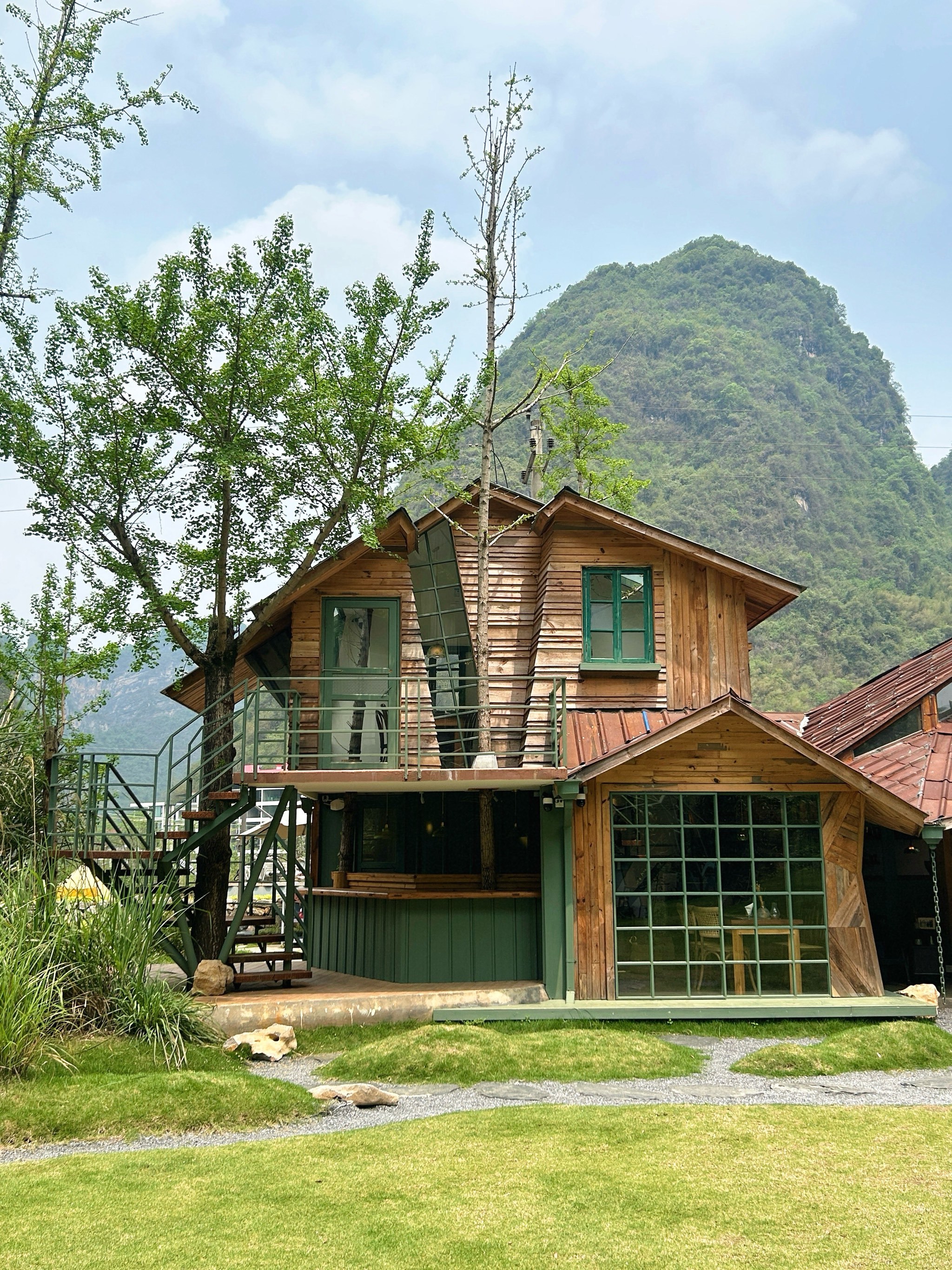 很小众但意外漂亮的童话木屋🪵