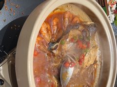 -新天明砂锅鱼头煲