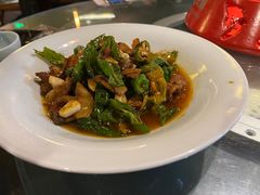 -卢大鲜鱼头捞饭(美利广场店)