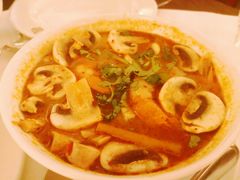 -Thai Pothong Restaurant