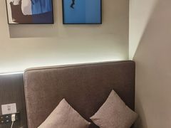 -舍居智能酒店(深圳宝安翻身地铁站店)