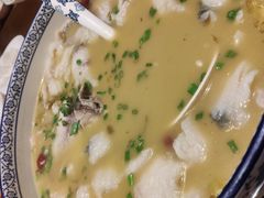 酸菜鱼-渝乡老妈·北京烤鸭(六里桥店)