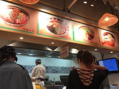 -刀小蛮半只鸡过桥米线(家乐福四元桥店)