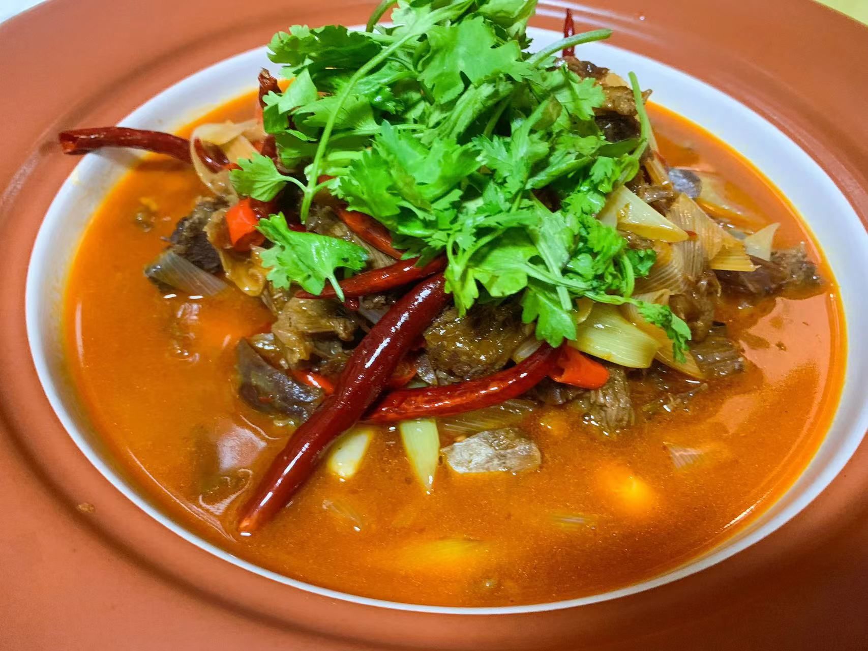 舌尖上的家常菜羊肉,鲜嫩多汁,营养丰富