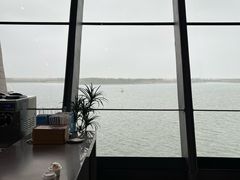 -抱抱地球咖啡馆(国家海洋博物馆店)