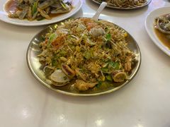 -覃记海鲜美食餐厅