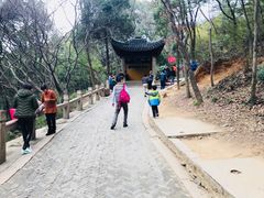 -灵岩山风景区