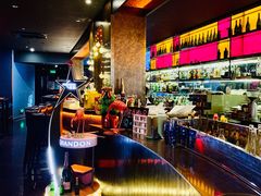 -YUE·6·西式融合餐厅(外滩六号店)