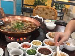 -朝伟清真铜瓢牛肉馆(三十年老·店)