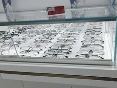 -精视达眼镜•专业儿童配镜中心(学府大道店)