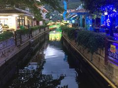 -亚龙湾亚泰商业街