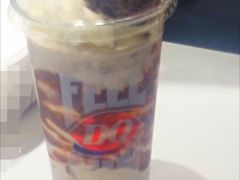 巧克力蛋糕华夫脆扑扑满-DQ·蛋糕·冰淇淋(民勇嘉泰店)