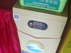 -皇宫大酒店