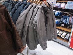 -优衣库(广州天河领展广场店)