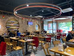大堂-聚点串吧·北京烧烤(公益西桥店)