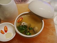 -LONG BAR 廊吧(外滩华尔道夫酒店)