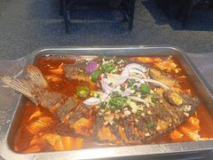 -老街烧烤大排档·地道湖北菜·龙虾馆(汉口火车站店)