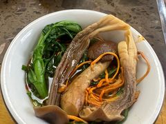 -乳仔牛牦牛汤锅 烤羊排(松潘古城店)