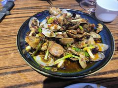 -蚝堡海鲜·威海菜·海肠捞饭·烧烤·亚洲吃蚝公司(幸福门店)
