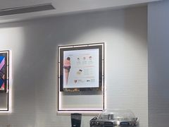 -VENCHI 闻绮(上海佛罗伦萨小镇店)