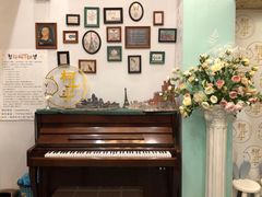 -柯斗斗主题餐厅·狗咖·围炉煮茶·茶饮(国瑞升平里店)