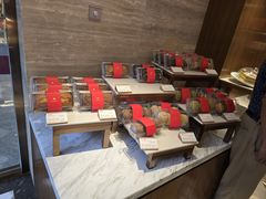 -白天鹅宾馆·美食屋