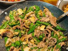 -费大厨辣椒炒肉(黄兴中心广场店)