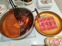 -小茉庐和牛自助火锅(龙湖万达店)