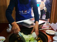 -忆乡情铁锅炖鱼饭店(延庆店)