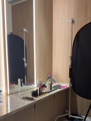 -AURAS璈然科技护肤中心