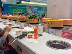 -龍歌自助小火锅(市北CBD万达店)