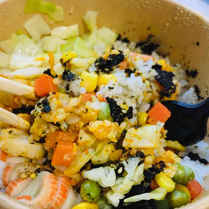 bigcrab·蟹黄拌饭(皇岗店)-"[薄荷]环境:馋了很久啦!终于拉上朋友.